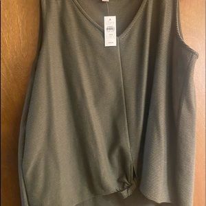 Loft olive tank NWT PLUS 16/18